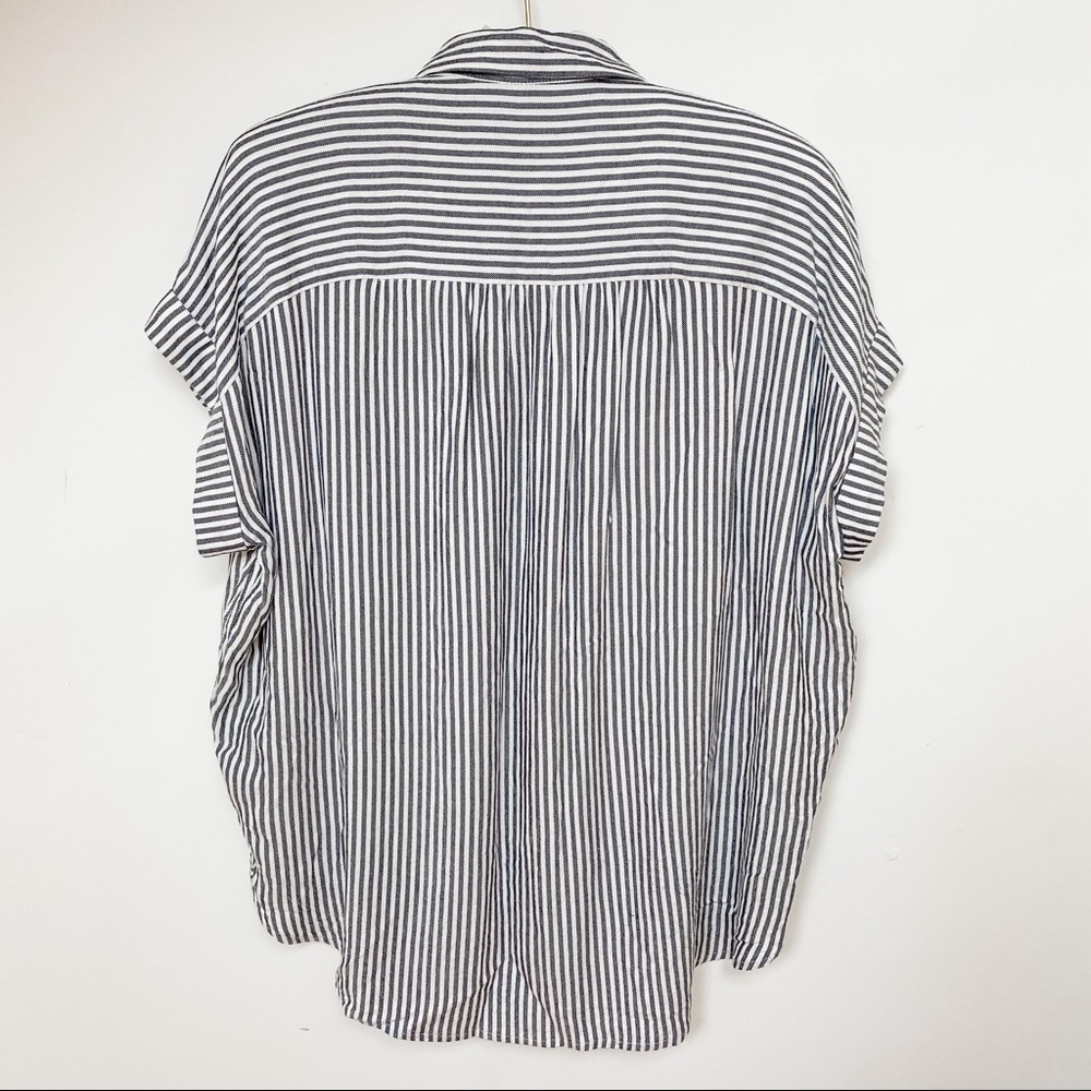 Madewell Stripe Short Sleeve Button-Down Shirt Navy White Size S - Picture 3 of 5